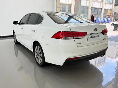 Kia K4