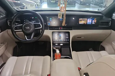 Li Auto ONE