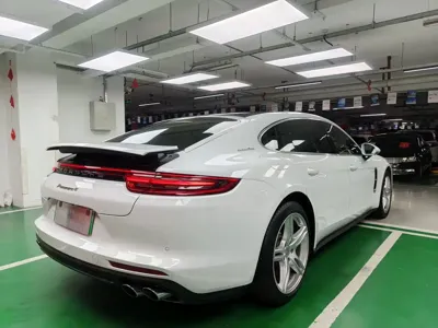 Porsche Panamera Hybrid