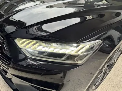 Audi A7L
