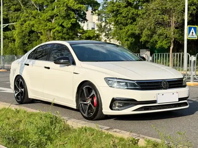 Volkswagen Lamando