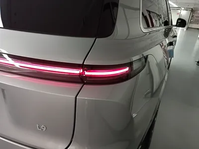 Li Auto L9