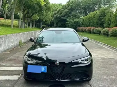 Alfa Romeo Giulia