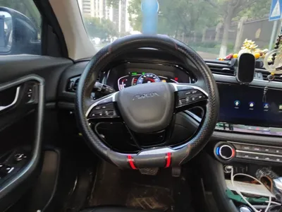 Dongfeng Aeolus AX7