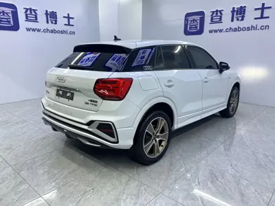 Audi Q2L