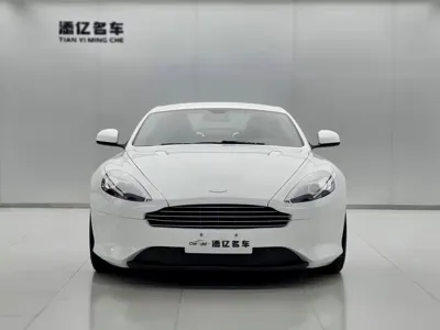 Aston Martin DB9