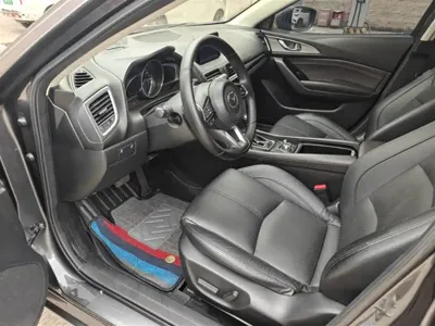 Mazda 3 Axela