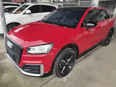 Audi Q2L