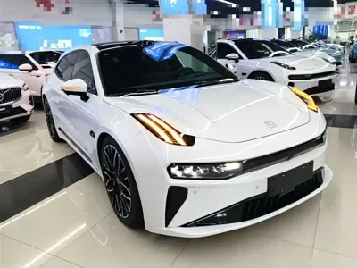 Zeekr 001