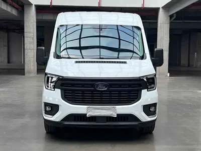 Ford Transit T8