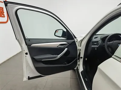 BMW X1 (Import)