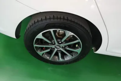 Chery Arrizo 5