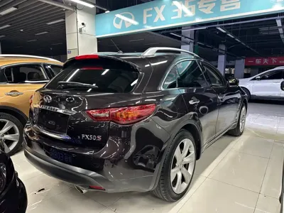 Infiniti FX