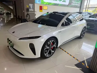 Nio ET5T
