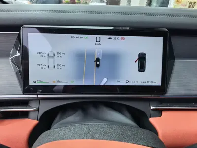 BYD 唐L