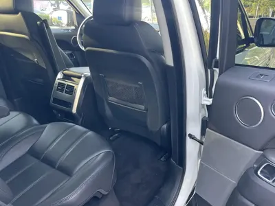 Land Rover Sport