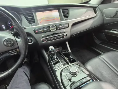 Kia K9