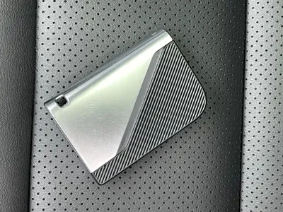 Lynk & Co 06