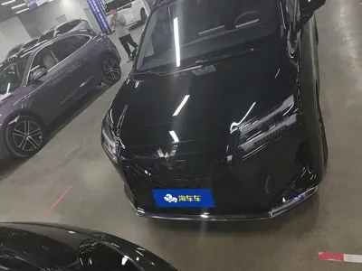 Wuling Xingguang 730
