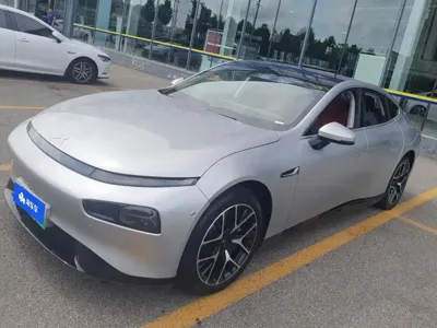 Xpeng P7