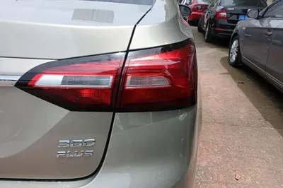 Roewe 360