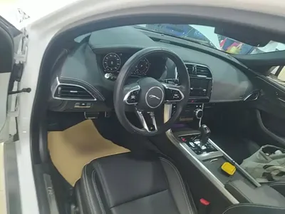 Jaguar XEL