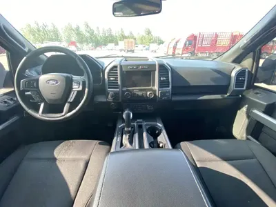 Ford F-150 Raptor
