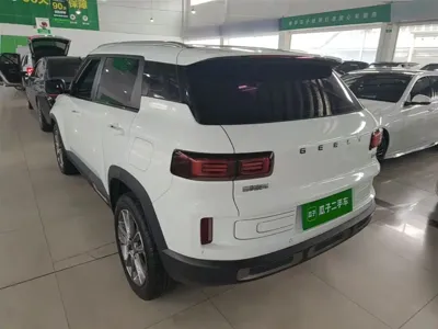 Geely ICON
