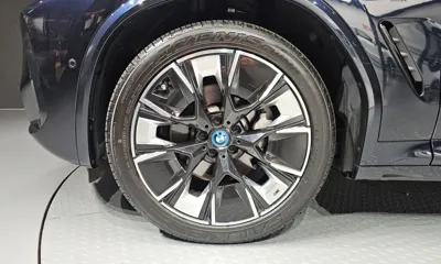 BMW iX3
