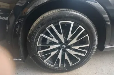 CHANGAN NEVO Q07