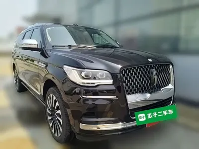 Lincoln Navigator