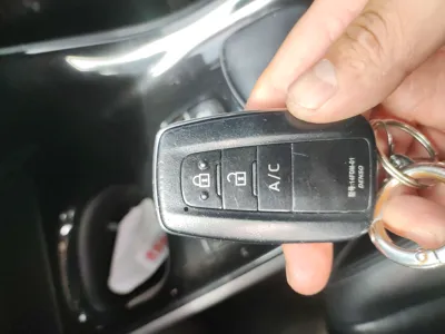 Toyota C-HR EV