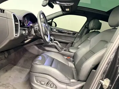 Porsche Cayenne Hybrid