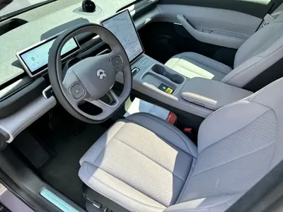 Nio EC6