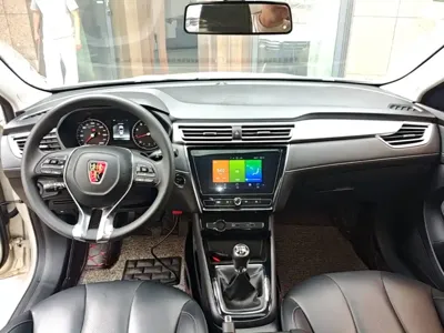 Roewe i5