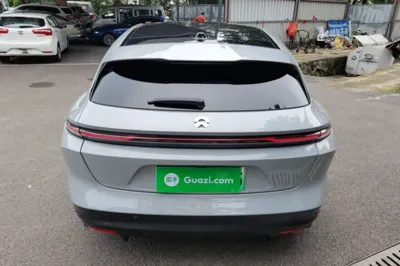 Nio ET5T