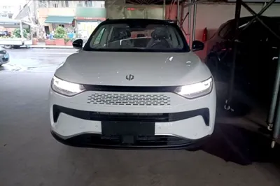 Leapmotor C11