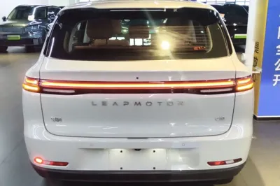 Leapmotor C10