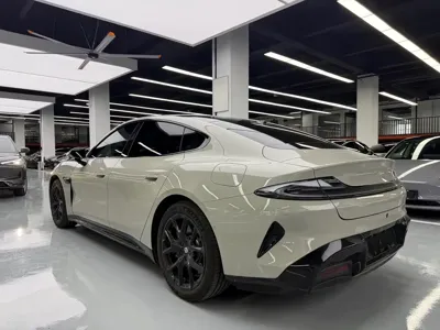 Xiaomi SU7