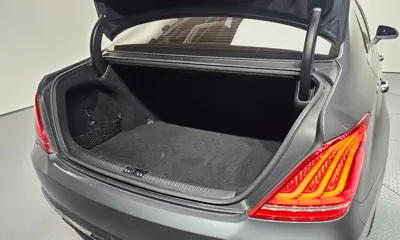 Genesis EQ900