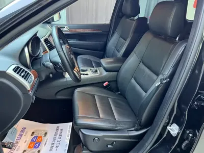 Jeep Grand Cherokee (Import)