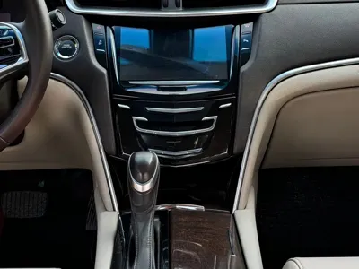 Cadillac XTS