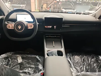 Baojun E6