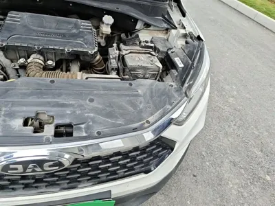 JAC Refine S4