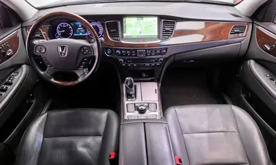 Hyundai Equus