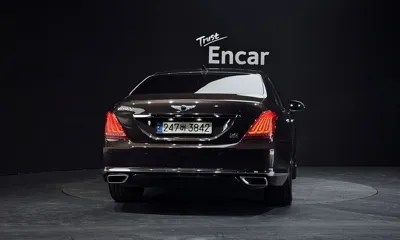 Genesis EQ900