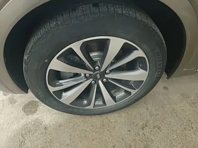 Li Auto Li ONE