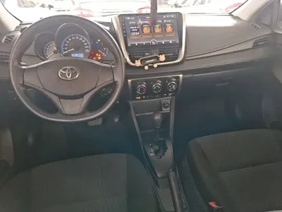 Toyota Yaris L