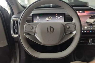Leapmotor B10