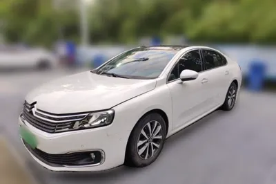 Citroen C6
